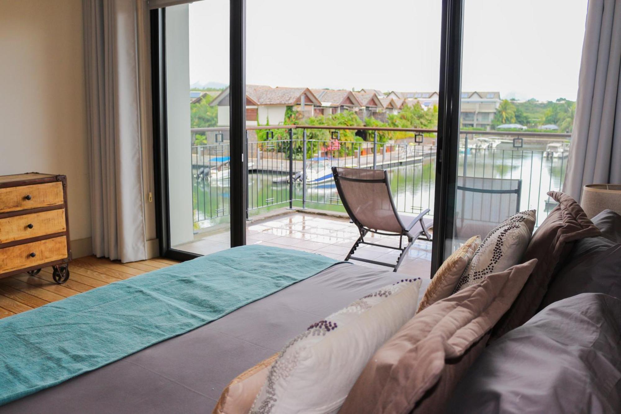 La Balise Marina By Horizon Holidays Тамарин Екстериор снимка